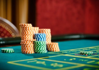 Android app Blackjack interface with hit, stand, double buttons